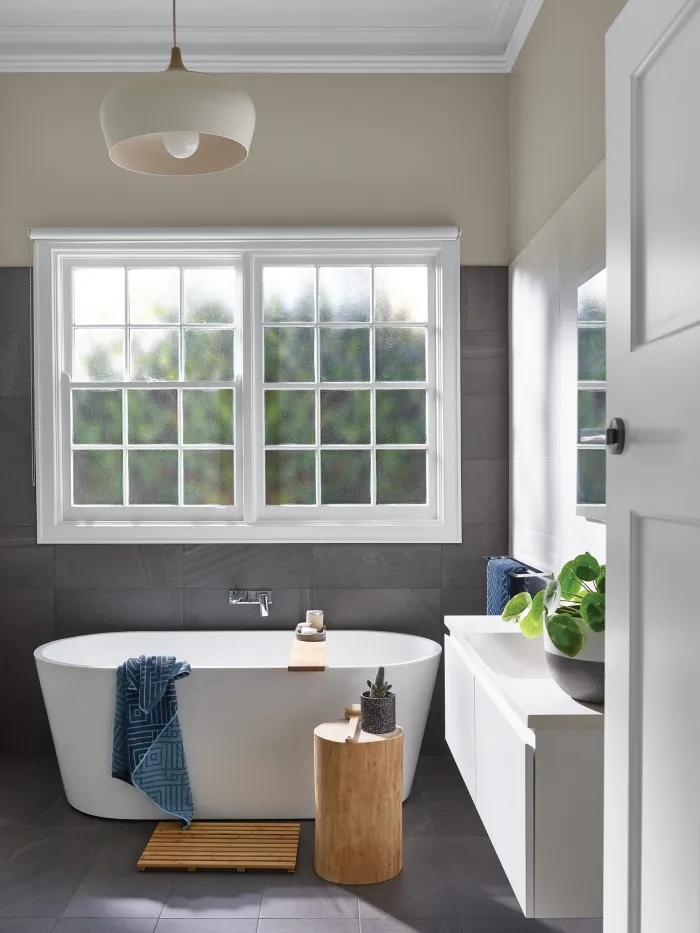 Berger Essendon Bathroom 56058 Hero