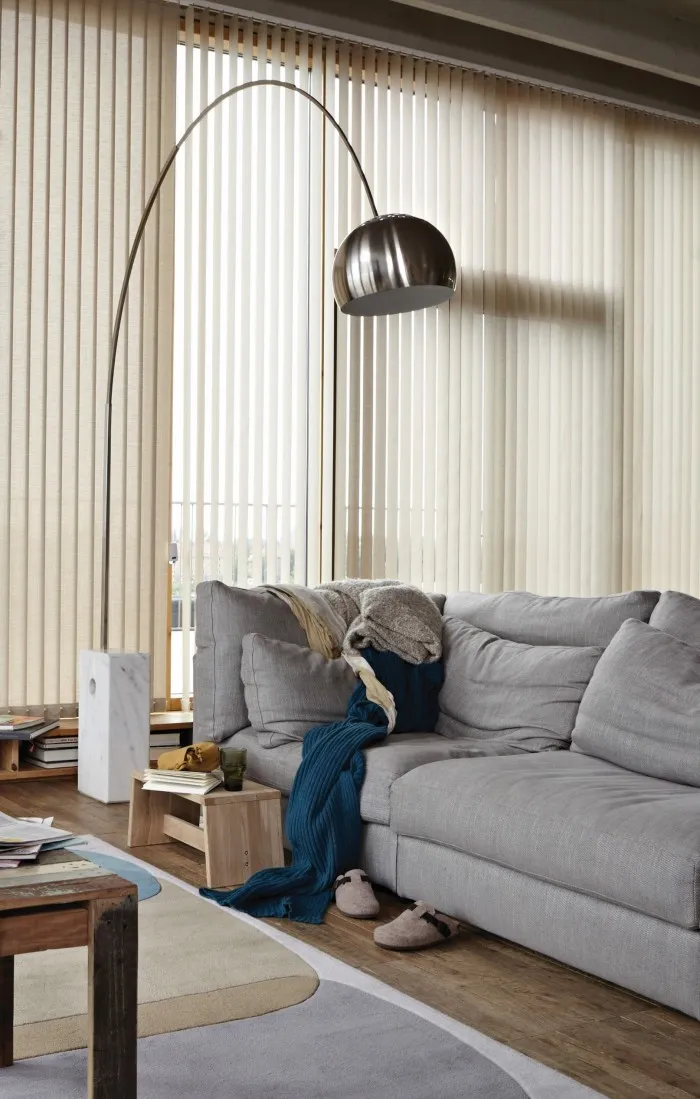 Luxaflex Vertical Blinds Right