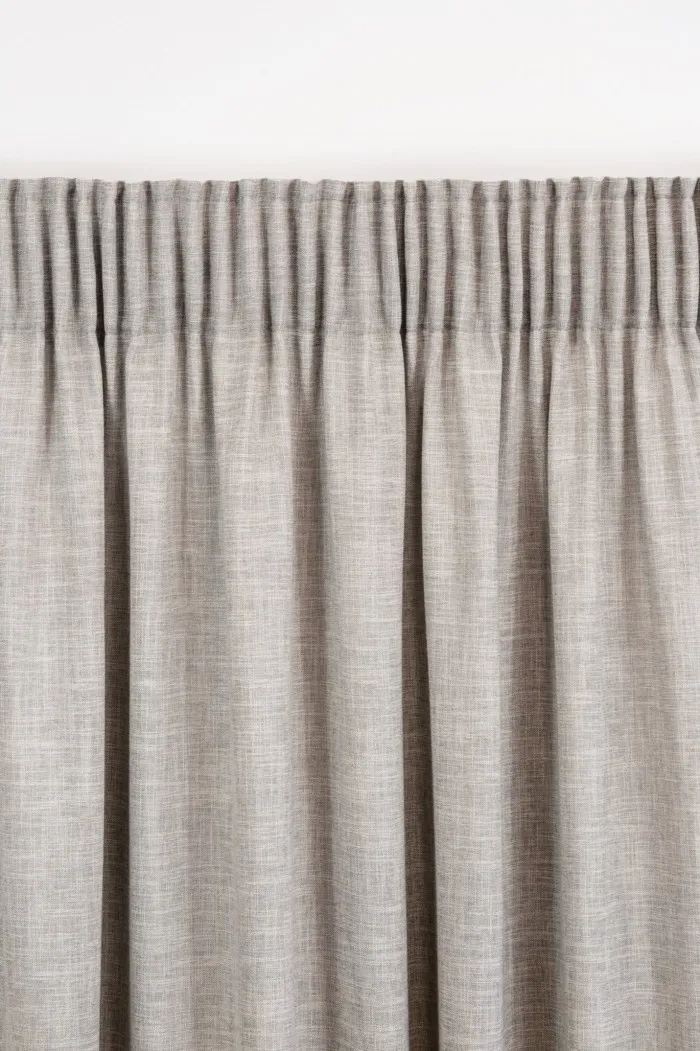 Pencil Pleat 150mm Close Up