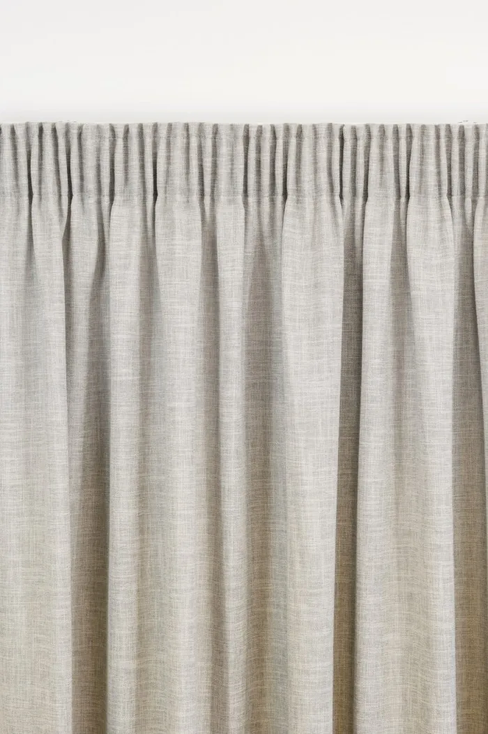 Pencil Pleat 75mm Close Up
